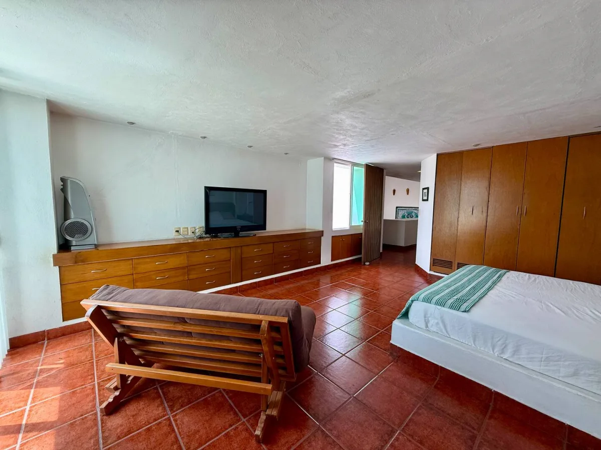 Casa las Berthas · Estilo Contemporáneo 34