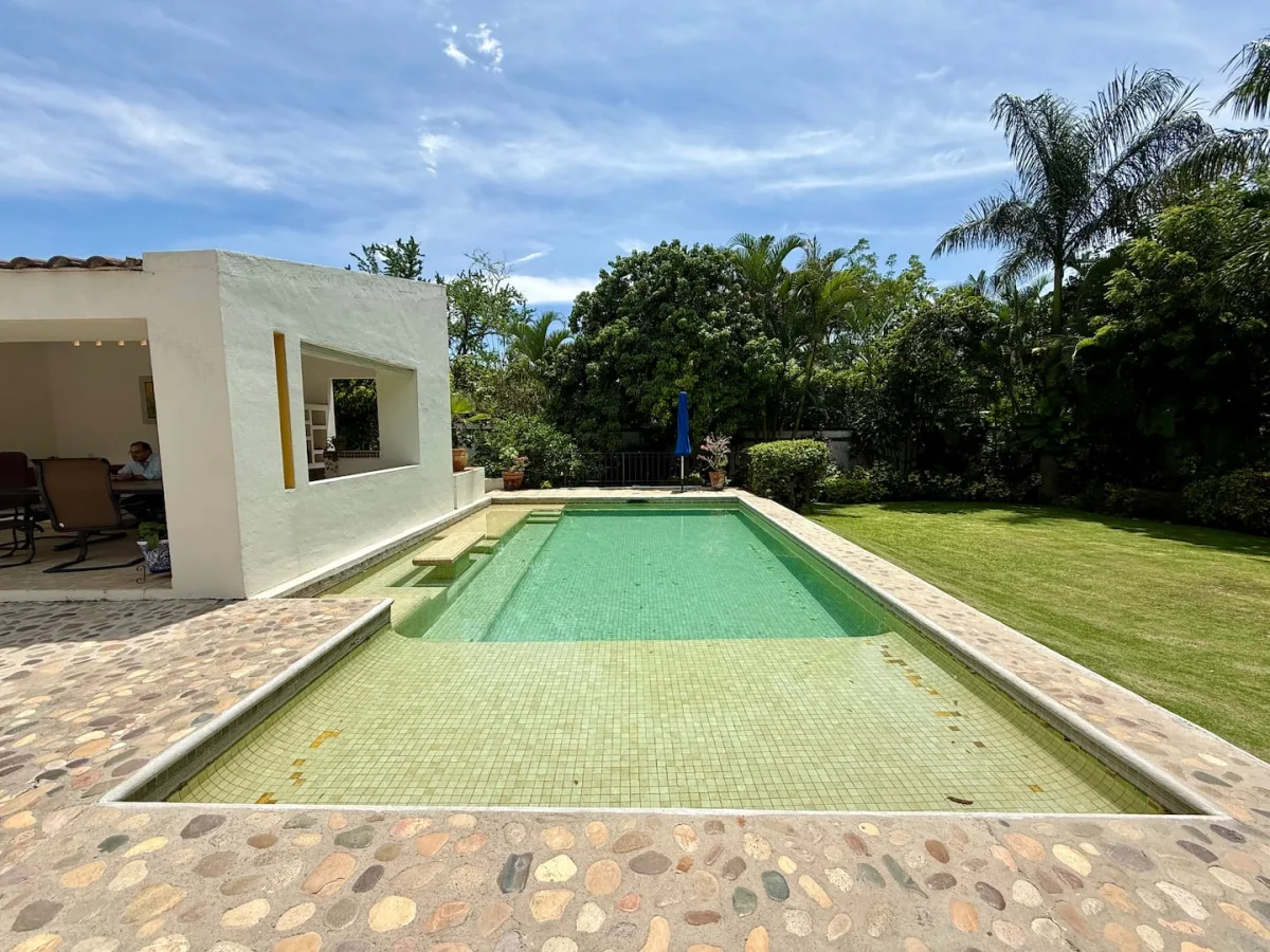 Casa las Berthas · Estilo Contemporáneo 64