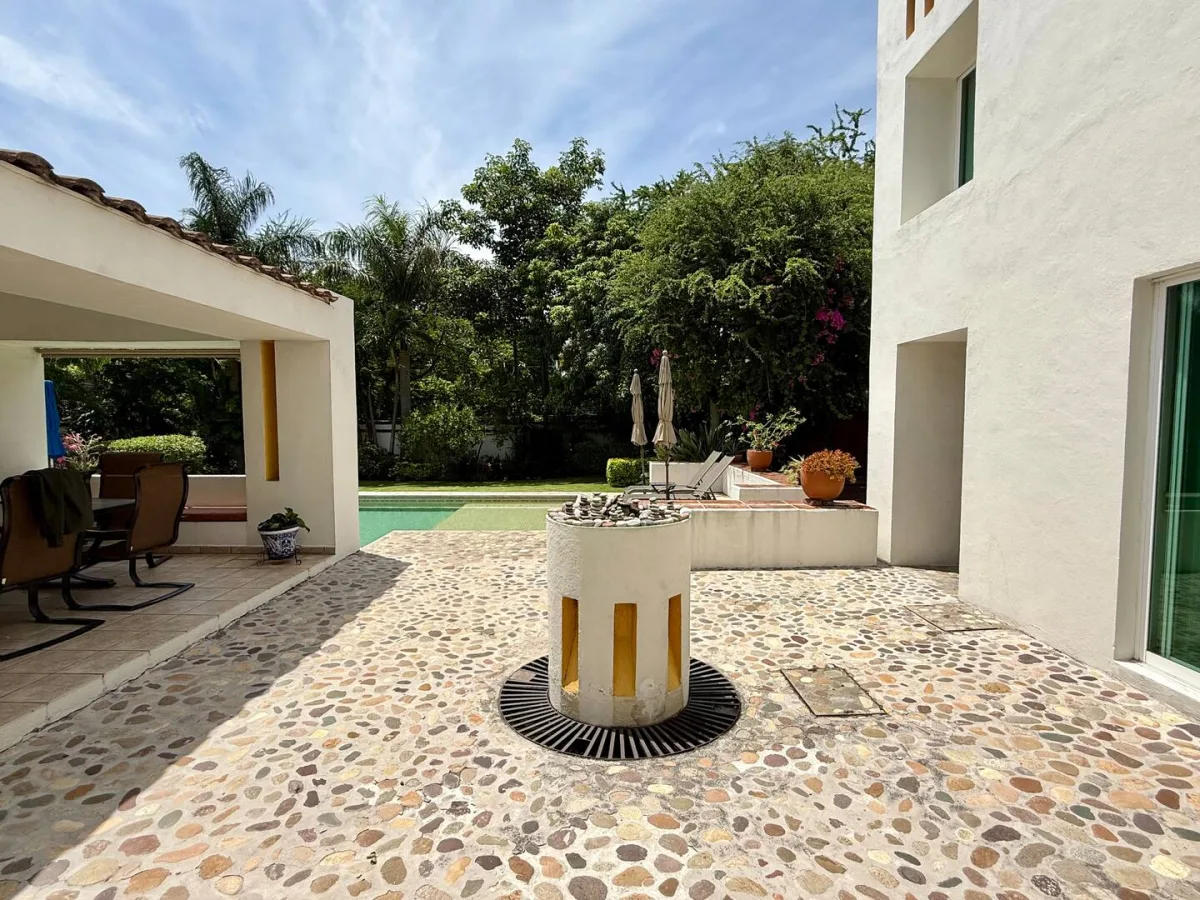 Casa las Berthas · Estilo Contemporáneo 73