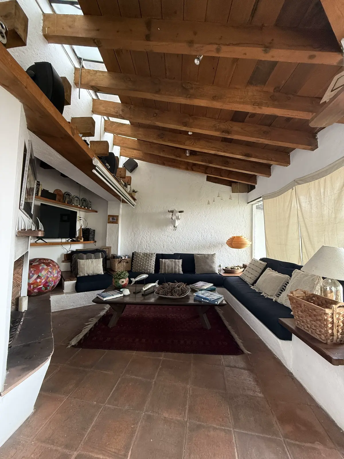 Vista al lago, terraza y chimenea · Casa vallesana 9