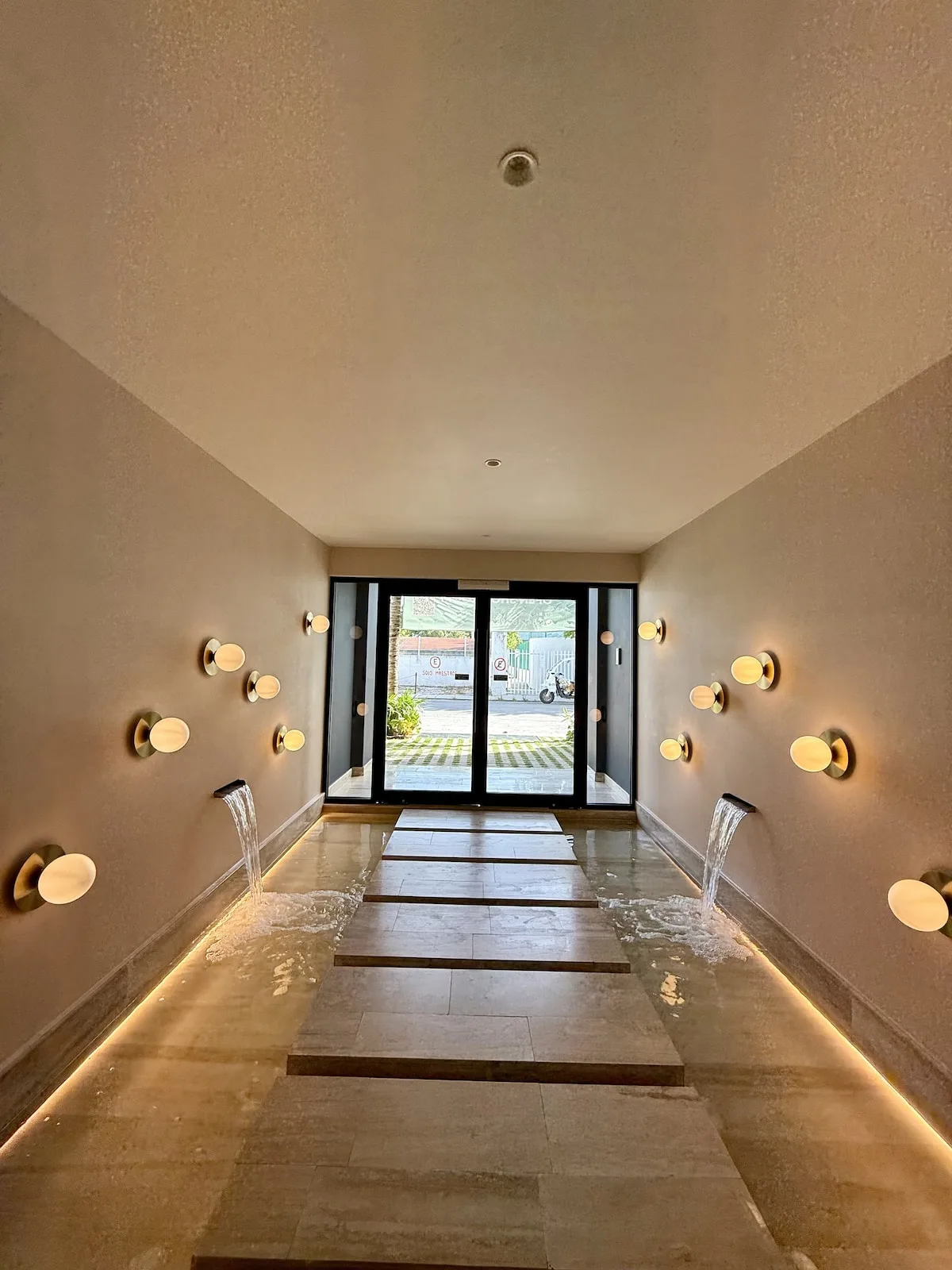 Depa en Centro de Playa del Carmen · Alberca y Gym 25
