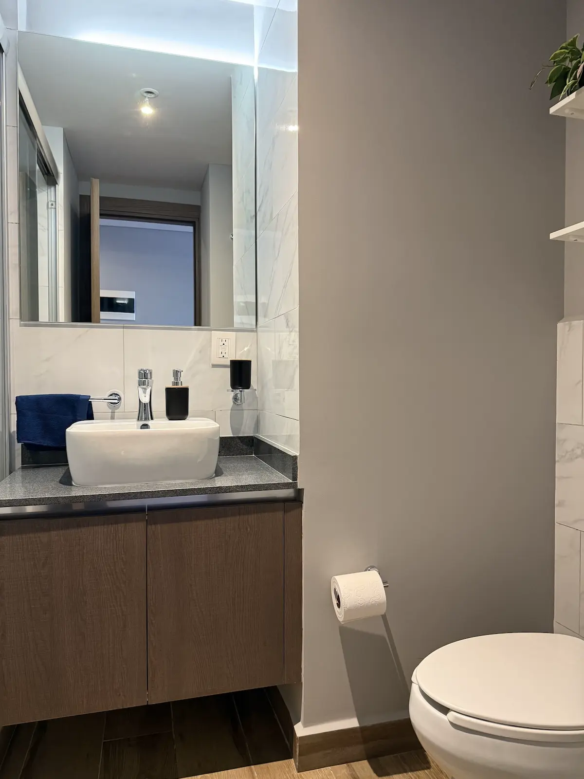 Loft Moderno en Reforma · Alberca, Gym y Jacuzzi 16