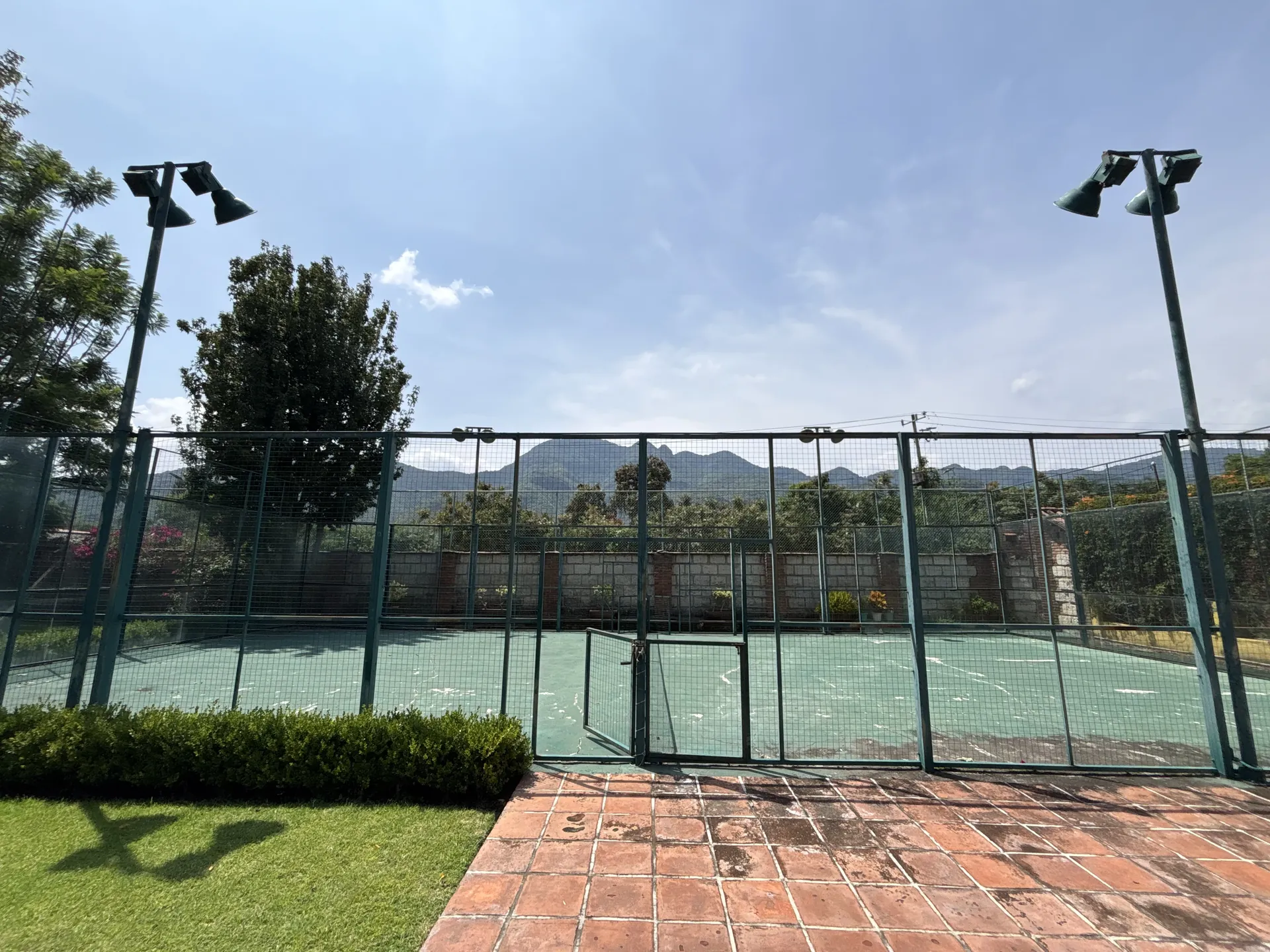 Tu Paraíso Privado con Alberca y Cancha de Pádel 39