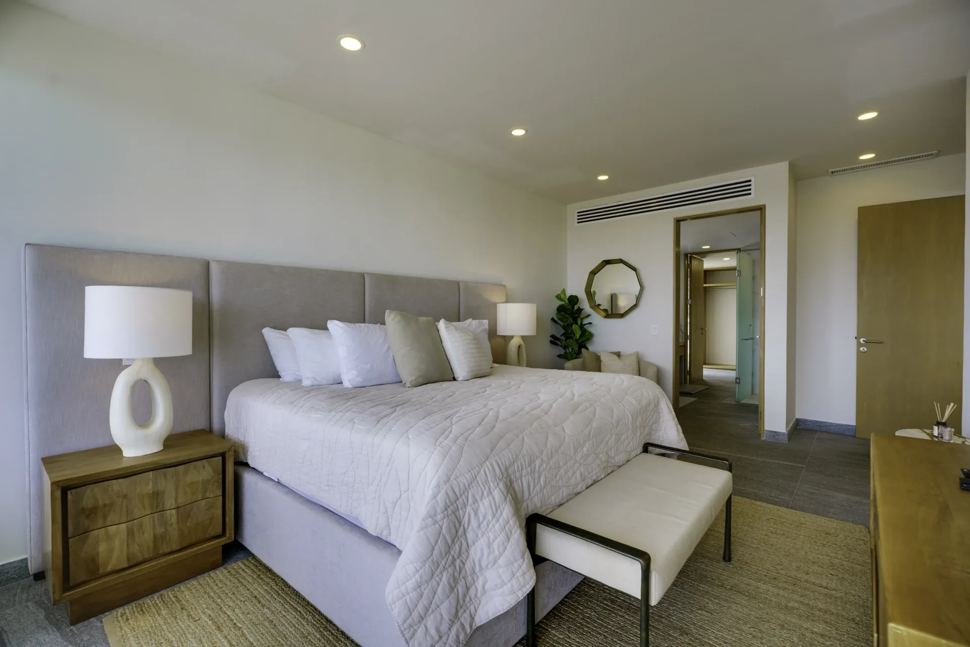 Penthouse de Lujo Frente al Mar Caribe — RIVA Puerto Cancún 8