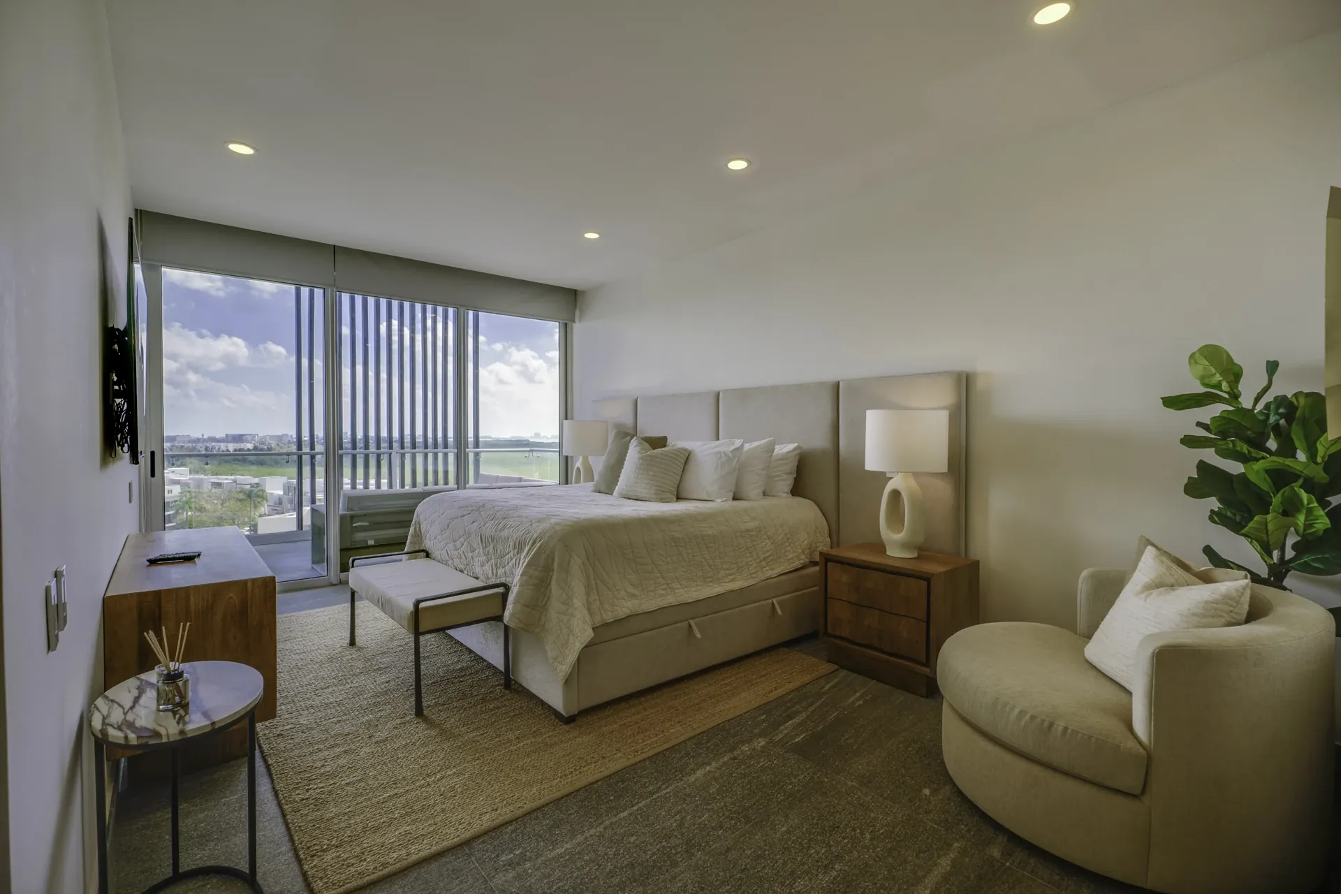 Penthouse de Lujo Frente al Mar Caribe — RIVA Puerto Cancún 13