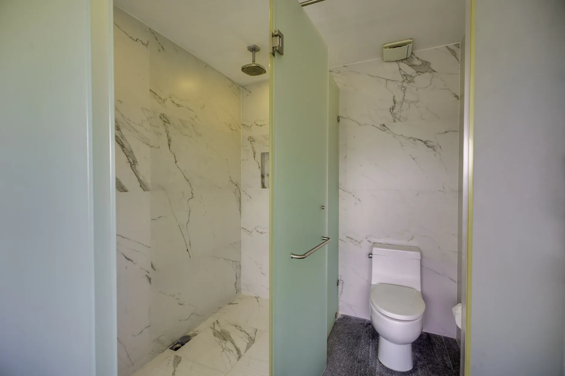 Penthouse de Lujo Frente al Mar Caribe — RIVA Puerto Cancún 32