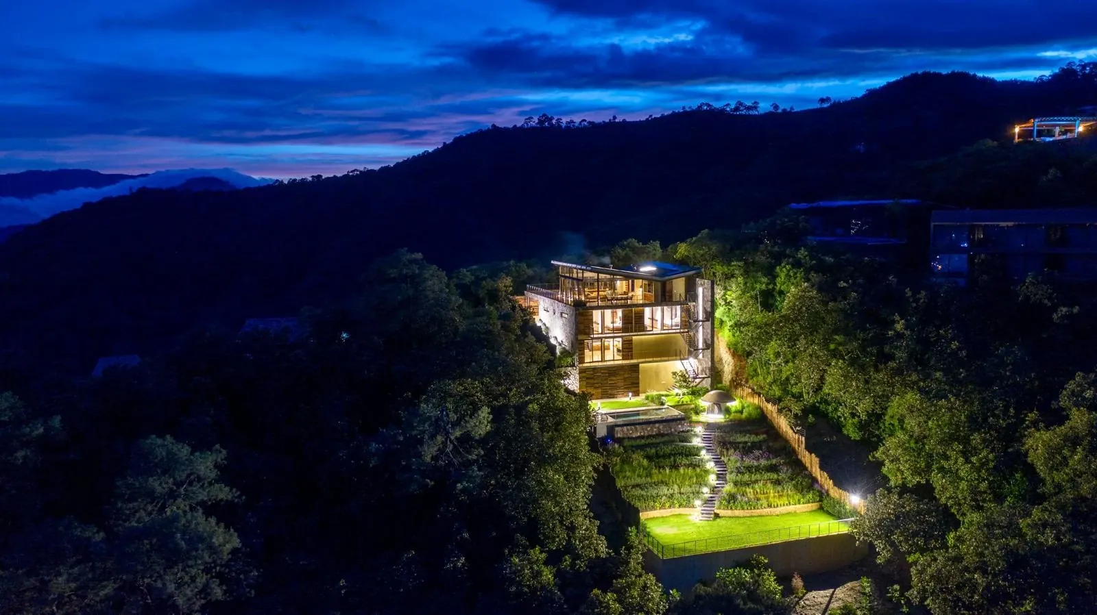 Exclusiva Casa en El Santuario, Vista al Lago