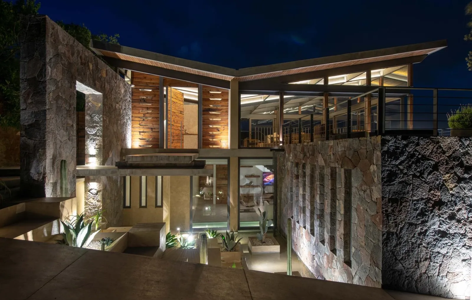 Exclusiva Casa en El Santuario, Vista al Lago 26