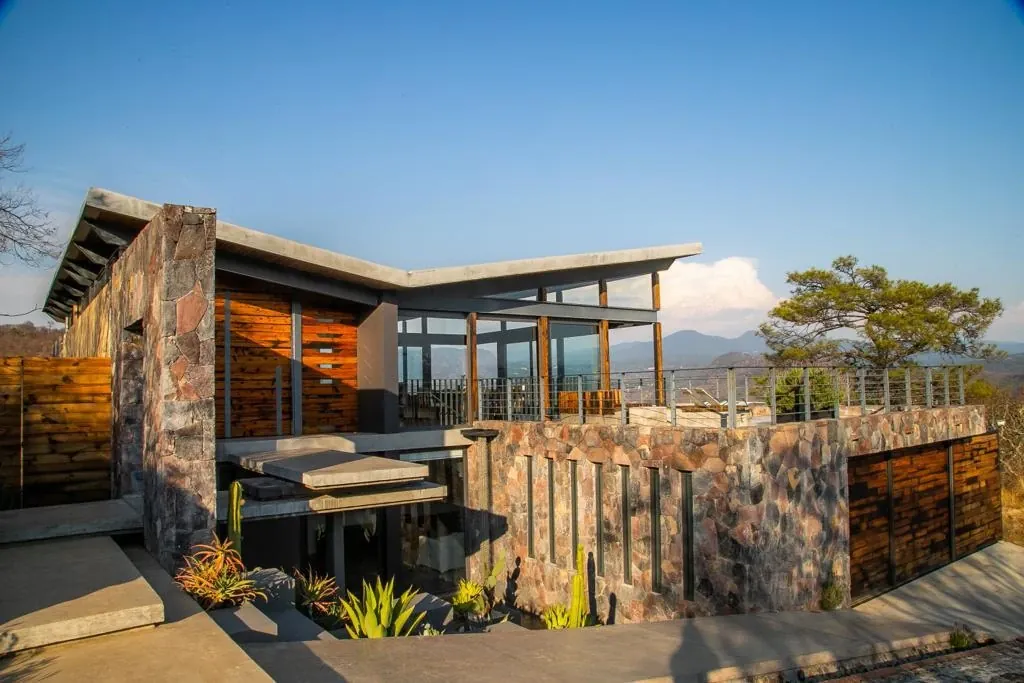 Exclusiva Casa en El Santuario, Vista al Lago 29