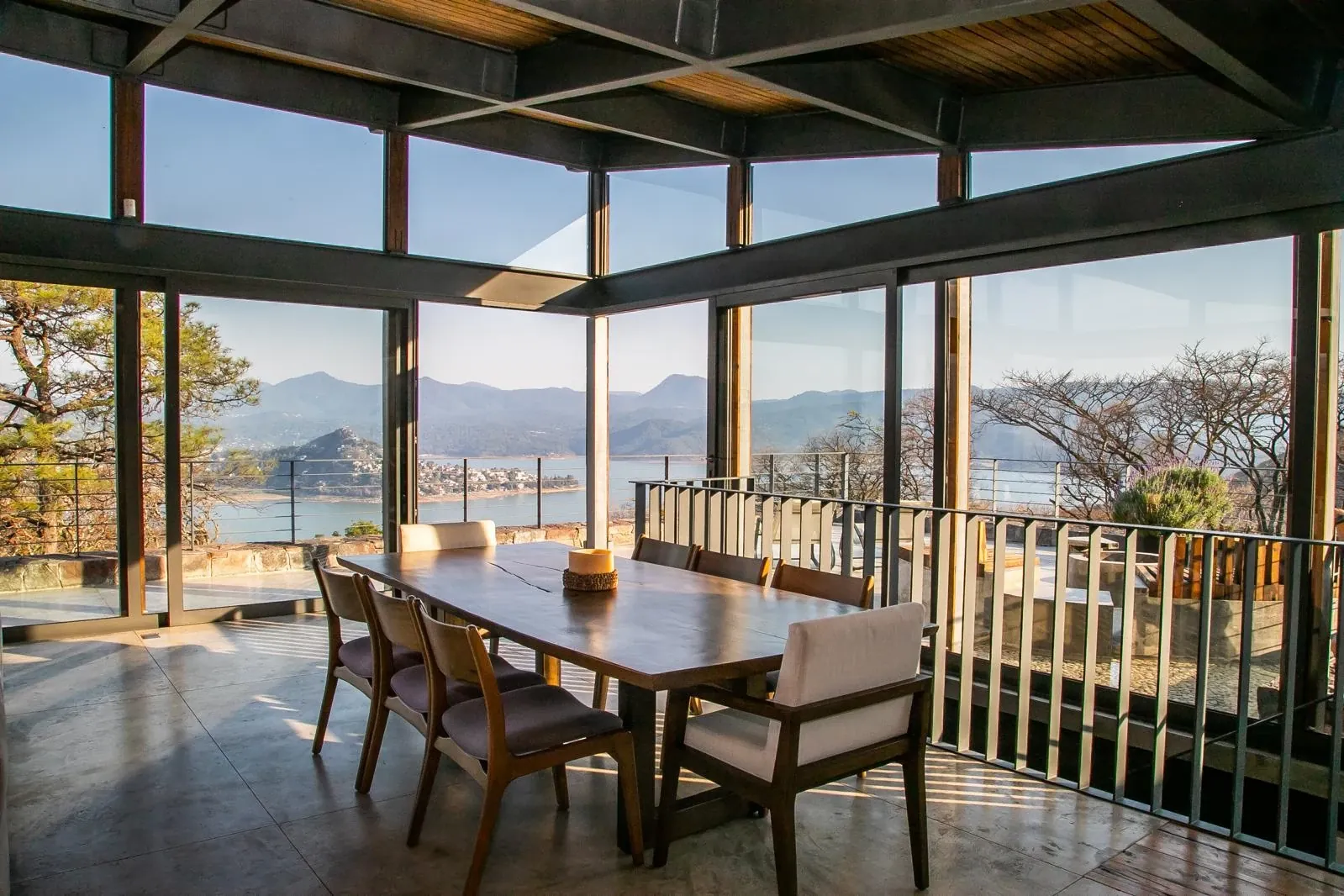 Exclusiva Casa en El Santuario, Vista al Lago 31